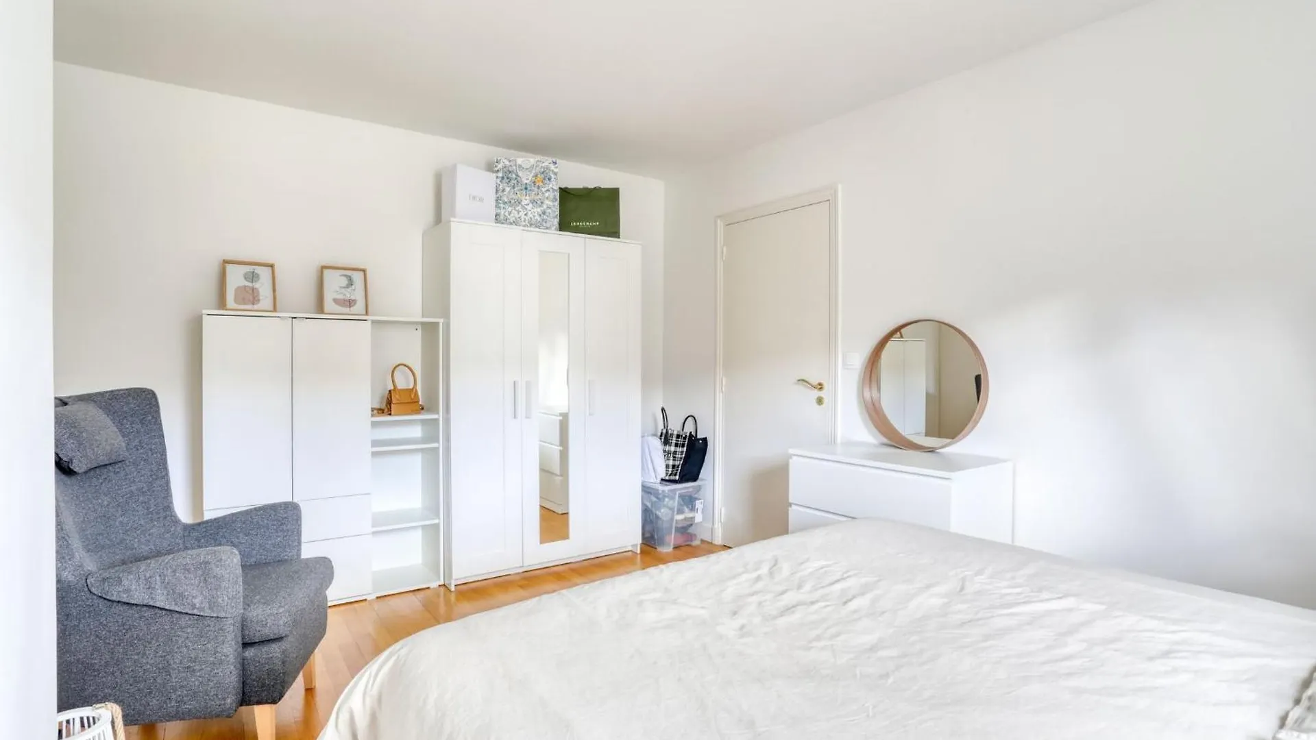Le Victor Hugo Apartment Paris France